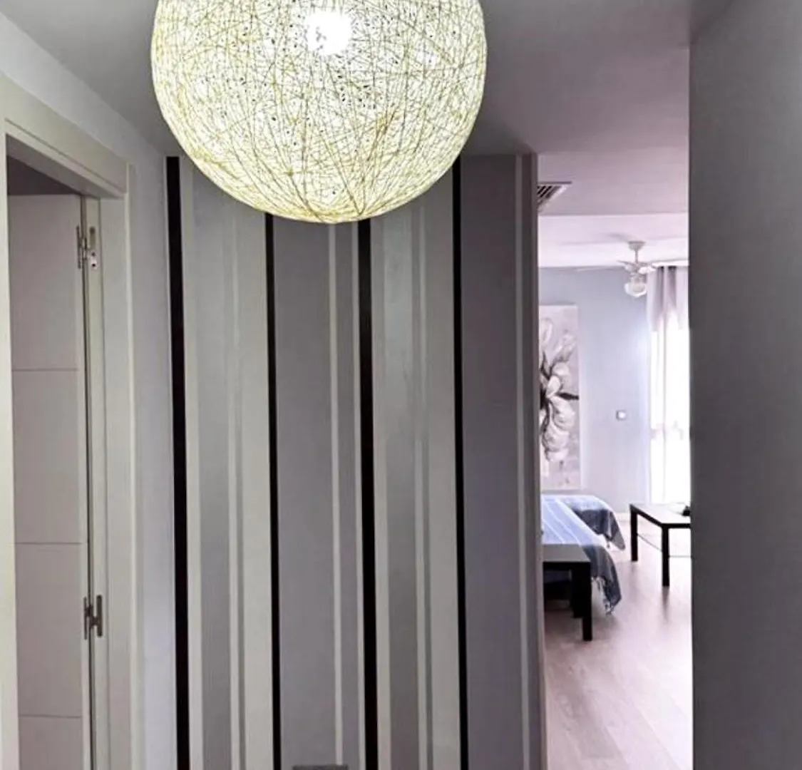 Helena Home مالقة